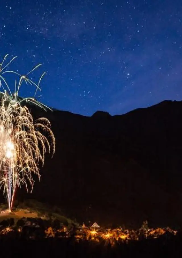 Feu d'artifice sur le Champsaur