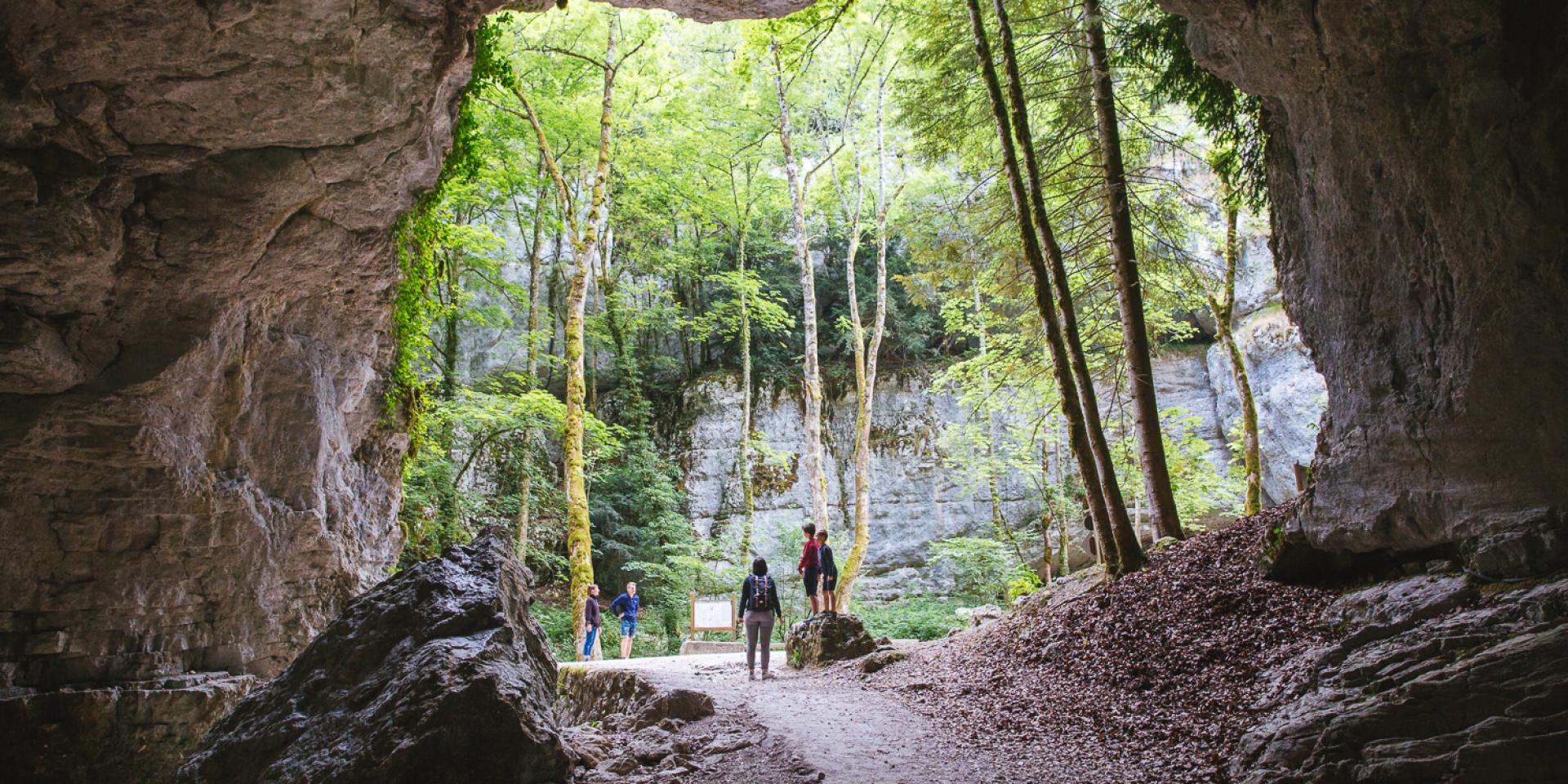 Le mystère des Grottes de SaintChristophe en famille Site Officiel