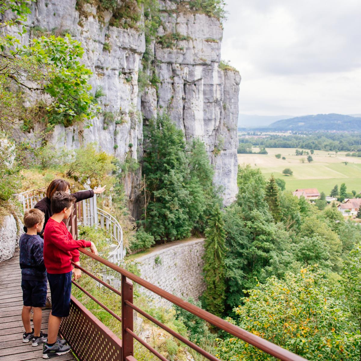 les-2-st-christophe-la-grotte-sur-guiers-site-officiel-de-la