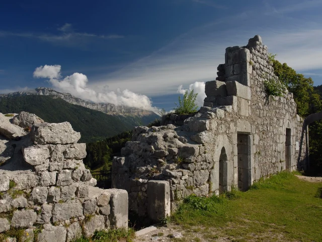 Ruines Du Chateau De Montbel Entremonts Credit Jean Dufres