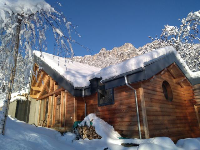 Petites Roches Insolite Neige