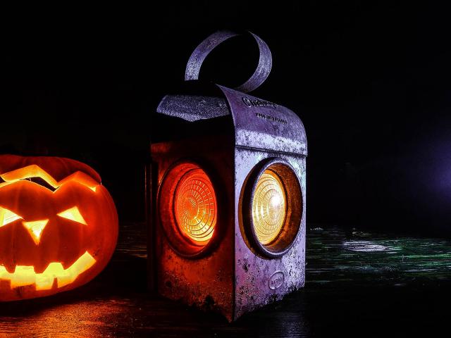 Halloween Chartreuse