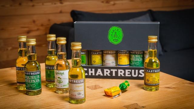 Coffret 6 Mignonettes Chartreuse Photo Alain Douce Bd 276 Tbd