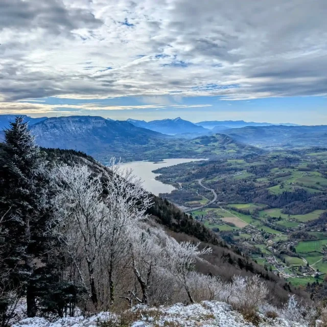 Novatrail Vue Lac Aiguebelette