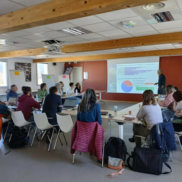 Reu Itinerances Institutionnels