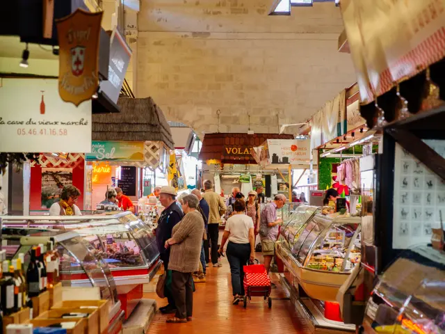 Marche Couvert Larochelle C