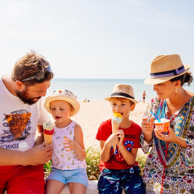 Glace Famille Lesconteurs