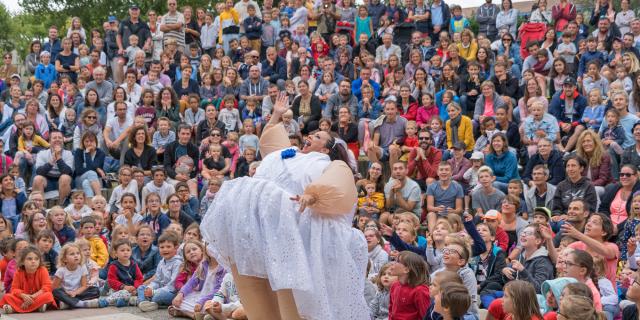 spectacle-enfant-olivier-pr.jpg