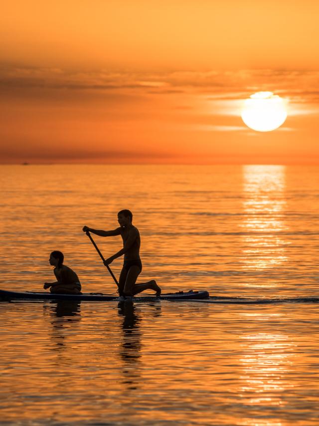 sunset-plage.jpg