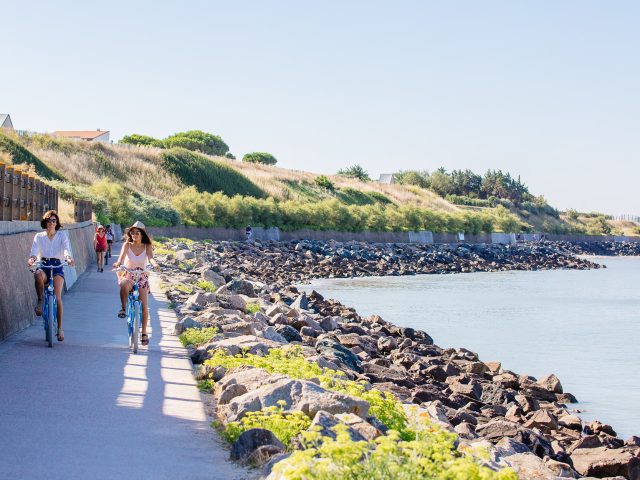 Velo Ami Chatelaillon Conteurs