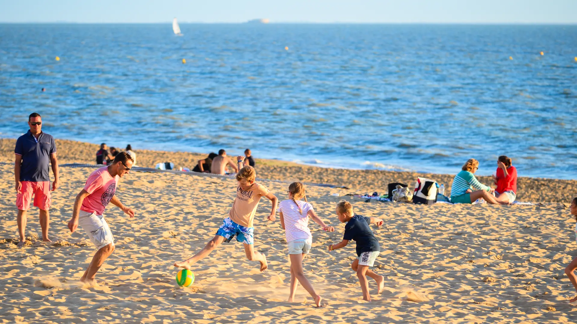 Foot sur la plage Chatelaillon