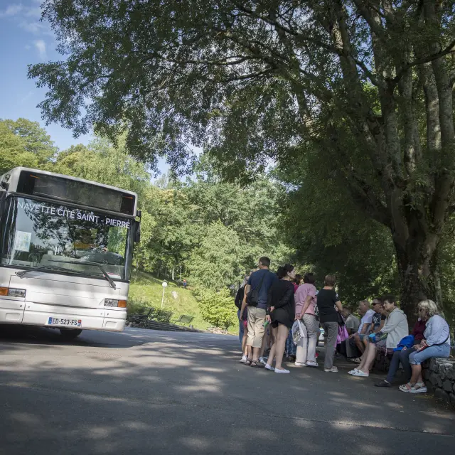 De pendelbus naar de Cité Saint-Pierre