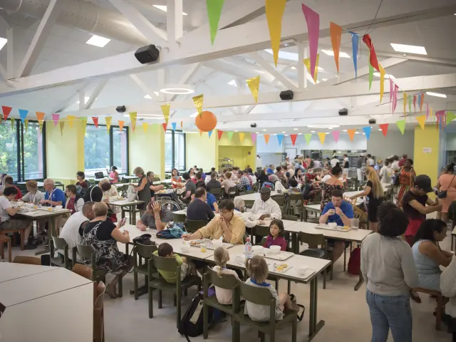 Le grand Self de la Cité Saint-Pierre a une capacité de 400 places assises