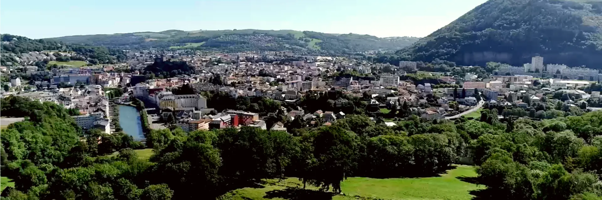 Vista aérea de la ciudad de Lourdes