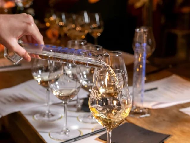 Wine workshops: Creating your own Cuvée - Chateau Ragotiere in La Regrippiere