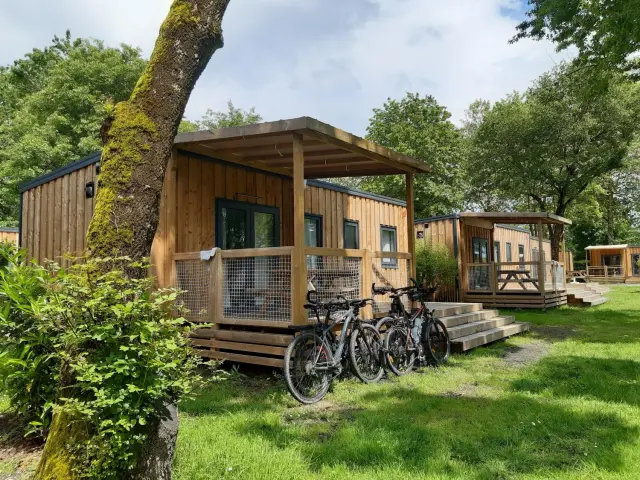 Label Accueil Vélo along the Loire à Vélo: Camping du chêne at Saint-Julien-de-Concelles