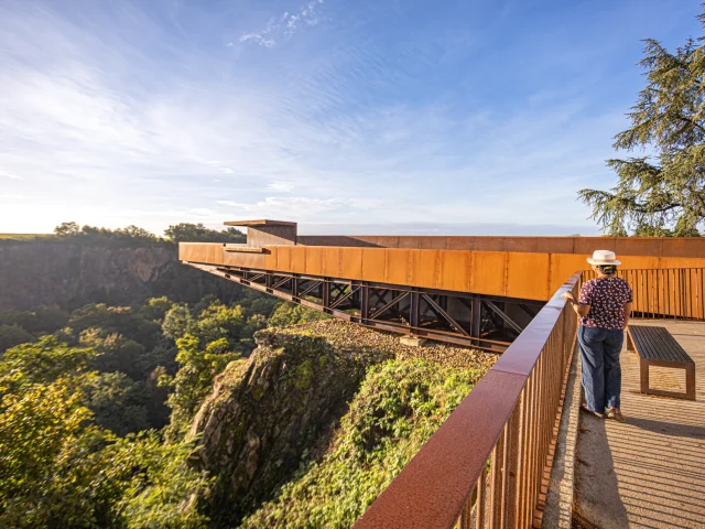 Nos incontournables : le belvédère Porte vue à Château-Thébaud par le Voyage dans le Vignoble