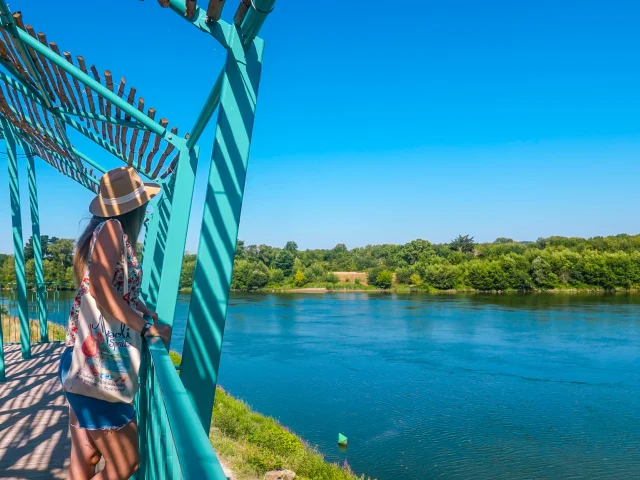 Pierre Percée lookout point and view of the Loire