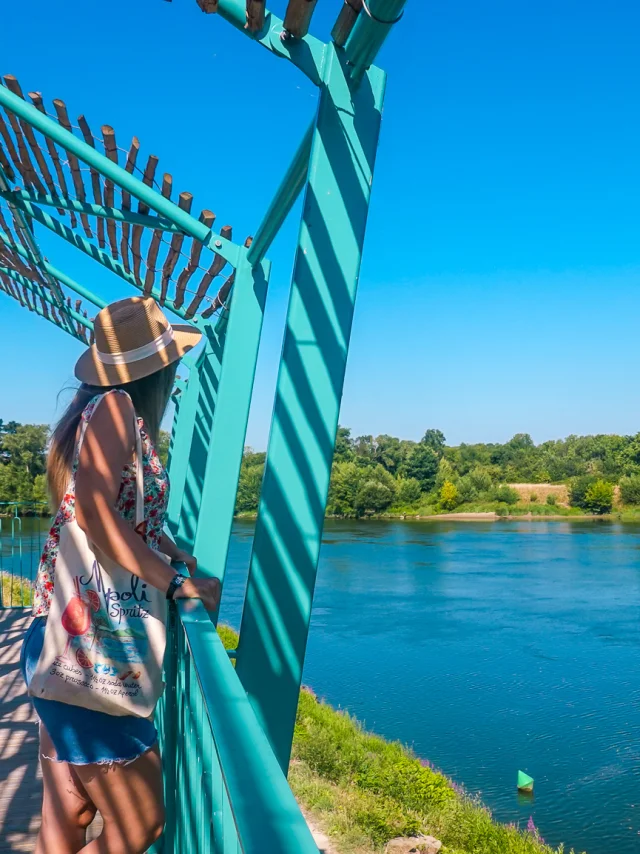 Pierre Percée lookout point and view of the Loire
