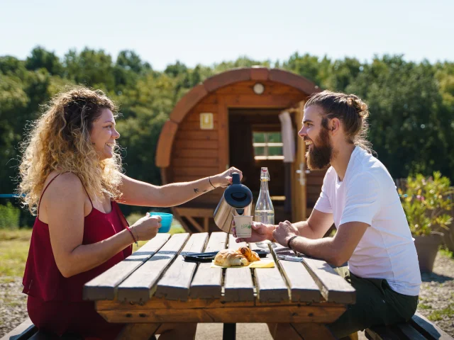 Where to sleep in the Nantes vineyards? An unusual night in a barrel at Vignoble Marchais
