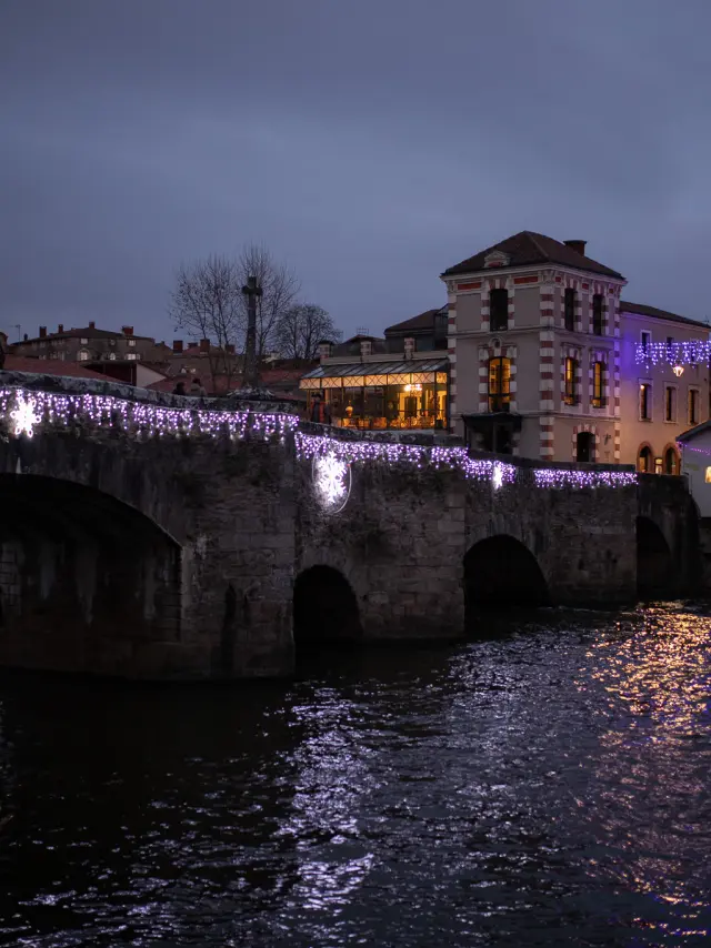 Que faire pendant les vacances de Noël à Clisson : Les illuminations et le marché de Noël