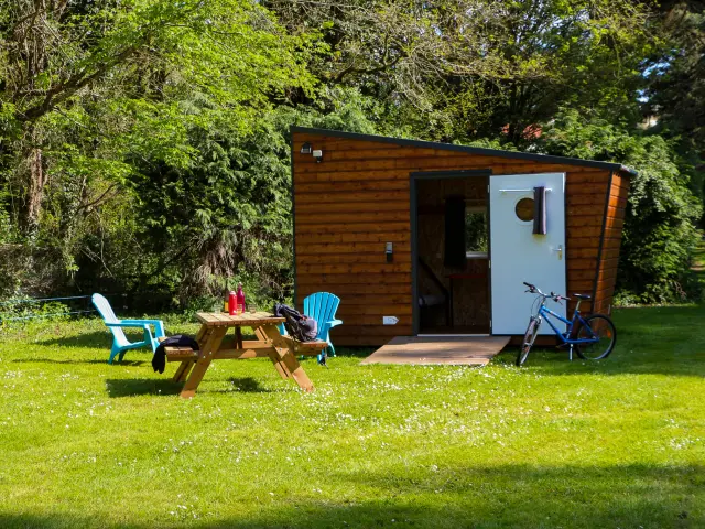Where to sleep in the Vignoble Nantais? Randocabane, the squirrel hut at Saint-Fiacre-sur-Maine