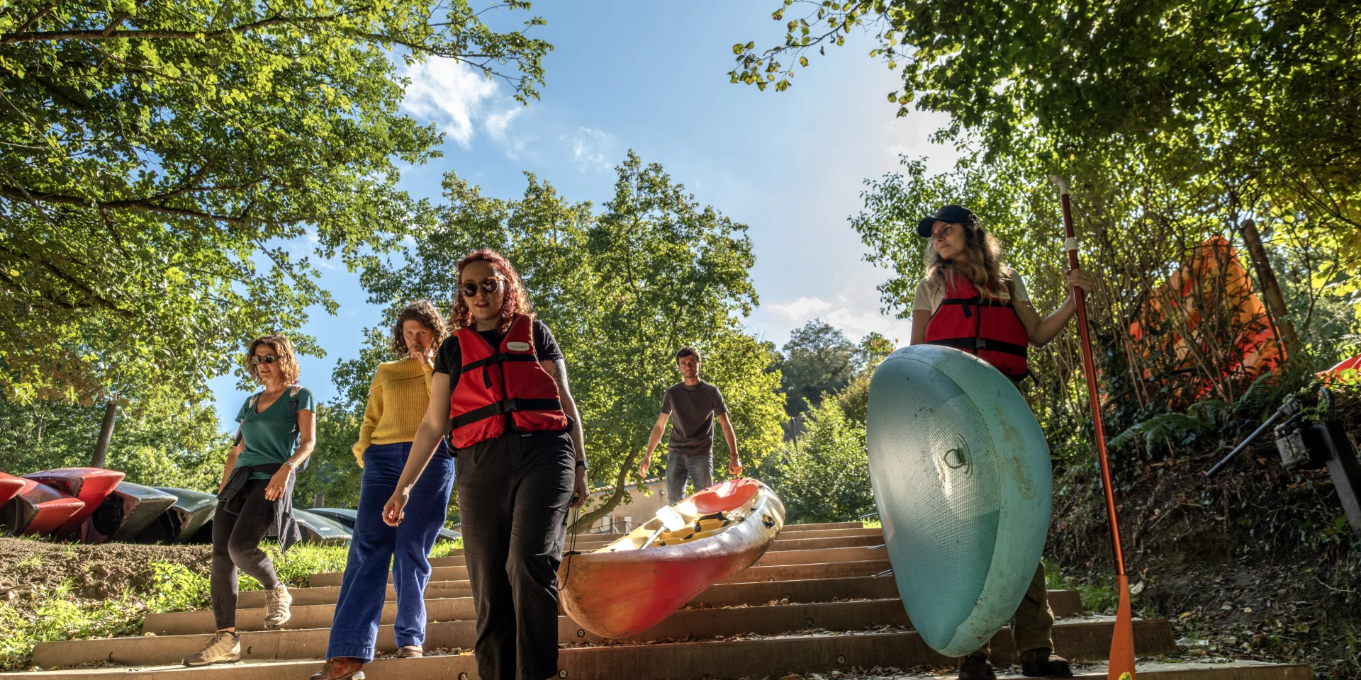 Activities and leisure in the Nantes vineyards: Canoeing on the Maine at Pont Caffino