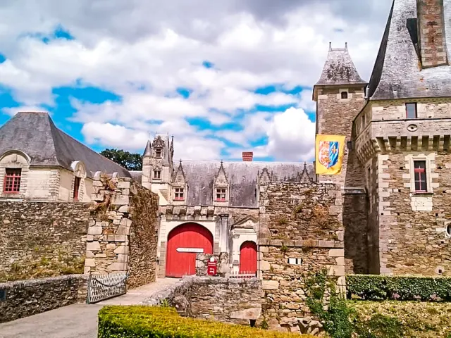 Cours intérieure du Chateau de Goulaine