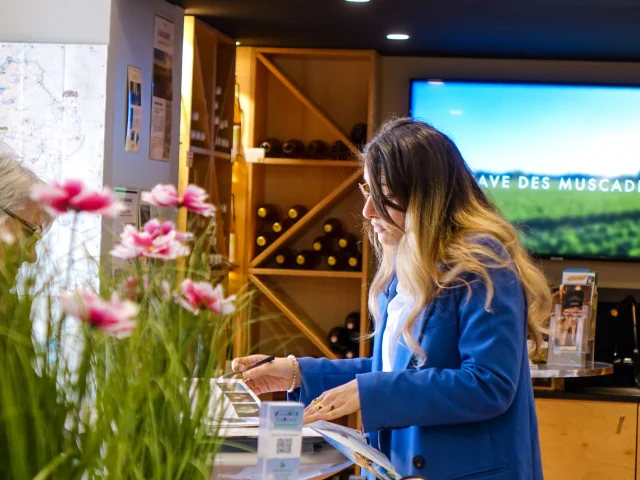 Our must-sees: Clisson the must-see, visit the town with the Vignoble Nantais Tourist Office