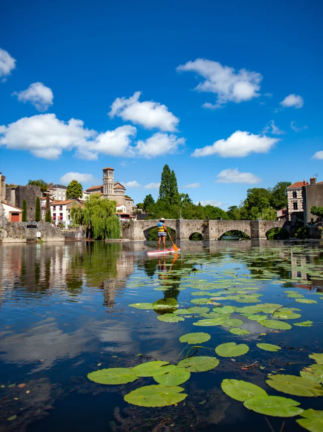 An idea for a weekend of cycling and canoeing in the Vignoble Nantais: Paddle on the Sèvre at Clisson