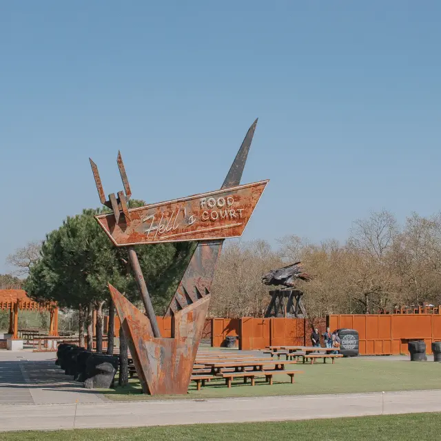 Séminaire Hellfest : sur le site du Hellfest, plus grand festival metal du monde