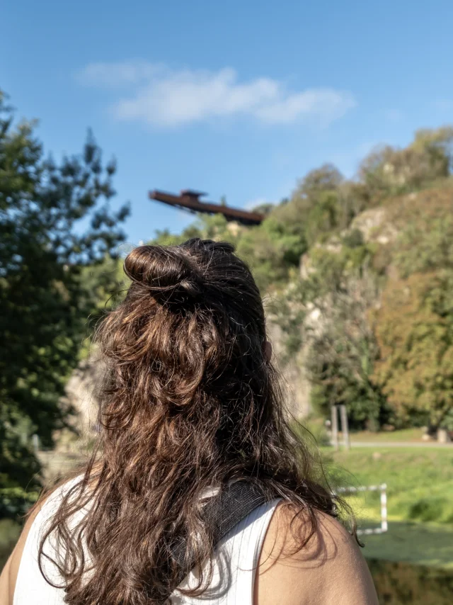 Hiking weekend near Nantes: hiking break with views over the vines and the maine valley at Pont Caffino on the GR de Pays Sèvre et Maine Boucle du Vignoble (vineyard loop)