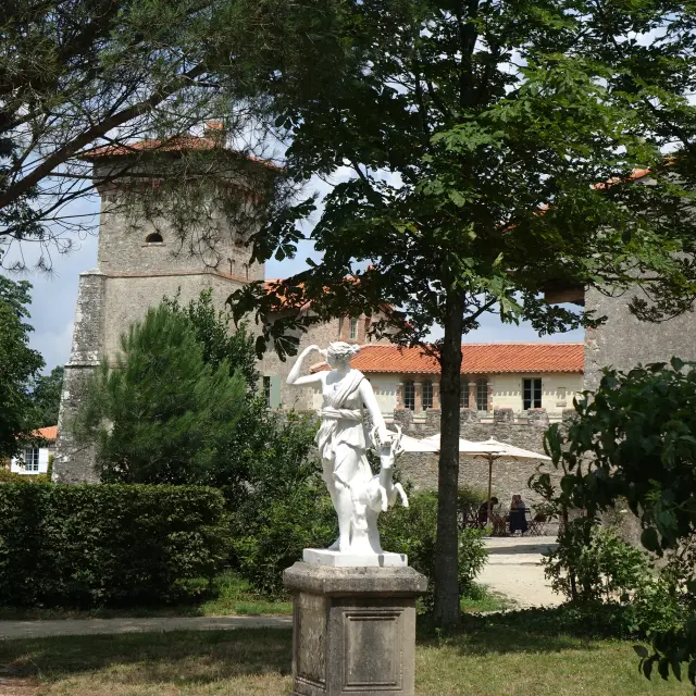 Our must-sees: the Domaine de la Garenne Lemot and its gardener's house