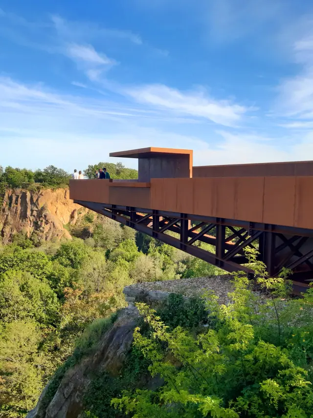 Our must-sees: the Porte vue lookout at Château-Thébaud by Le Voyage dans le Vignoble