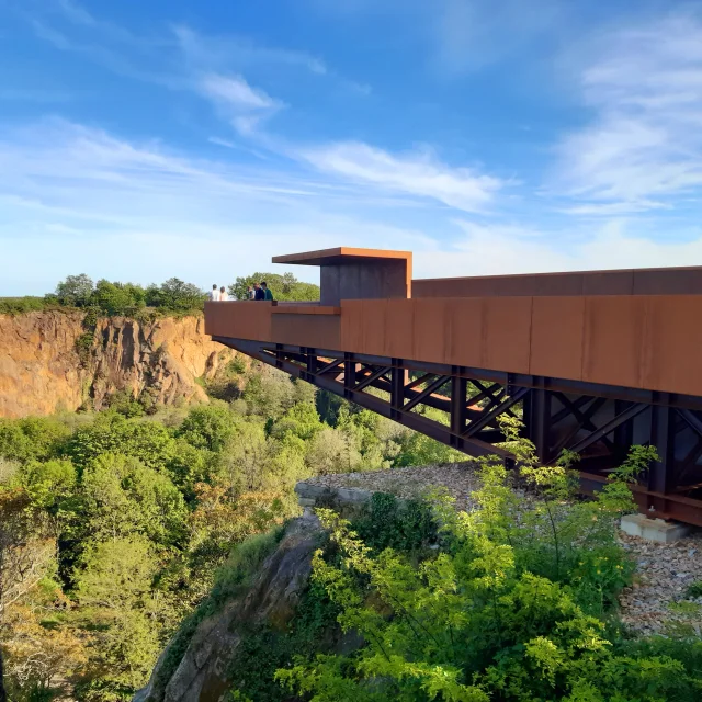 Family weekend in the Vignoble Nantais: Le Porte-vue de Château-Thébaud, a lookout point over the Maine valley