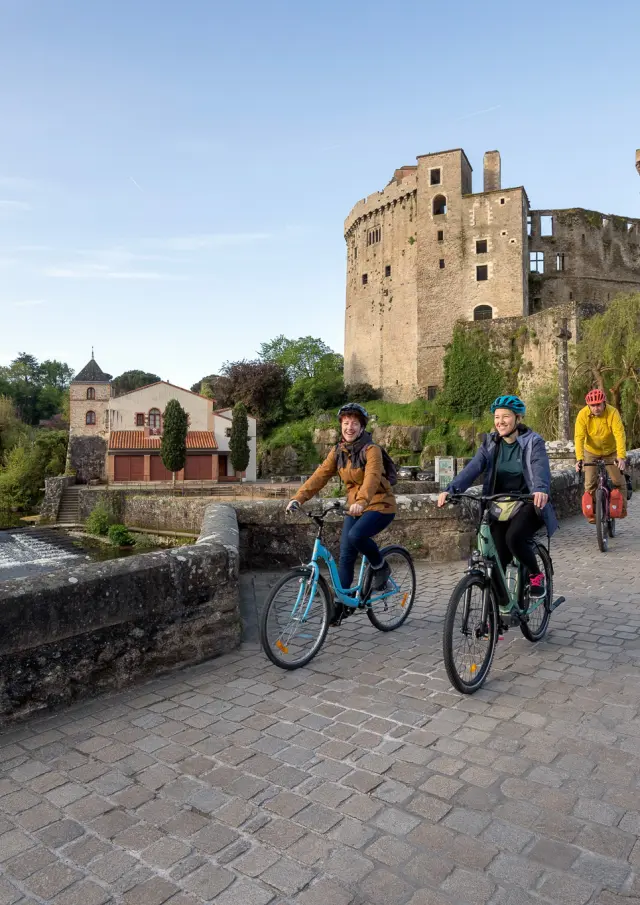 Comment venir à Clisson ? A vélo via la vélidéale !