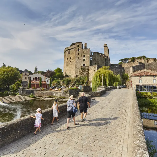 Randonnée & itinérance, Randonnée pédestre dans le Vignoble Nantais : Clisson, randonnée près de Nantes
