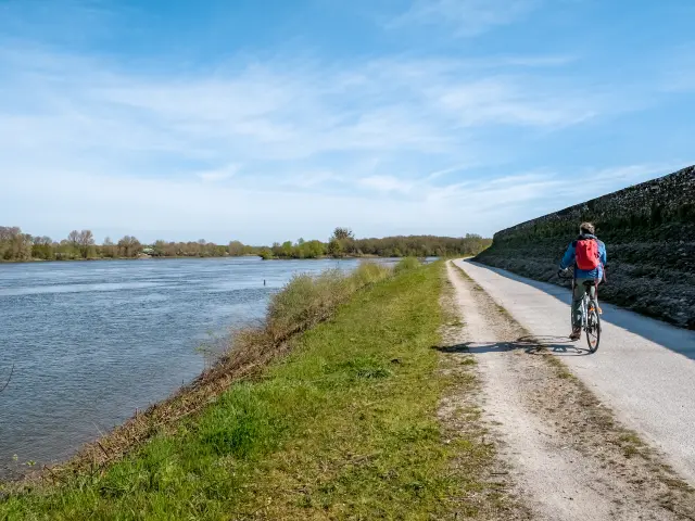 La Loire A Velo et l'itinérence vélo en bord de Loire avec Sylvain Le Bourdonnec du blog Ma vie en Loire-Atlantique