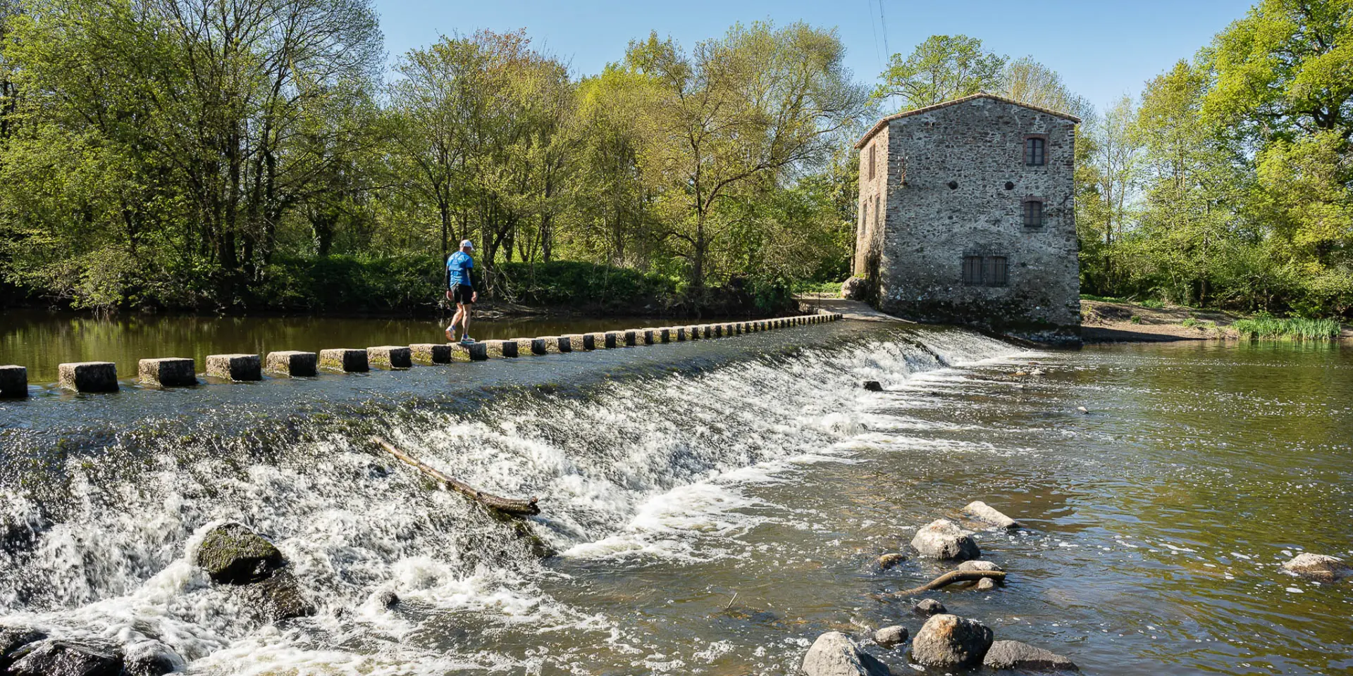 Hiking in the Vignoble Nantais : Angreviers Gorges on the GR de Pays Sèvre et Maine - Boucle du Vignoble, hiking near Nantes