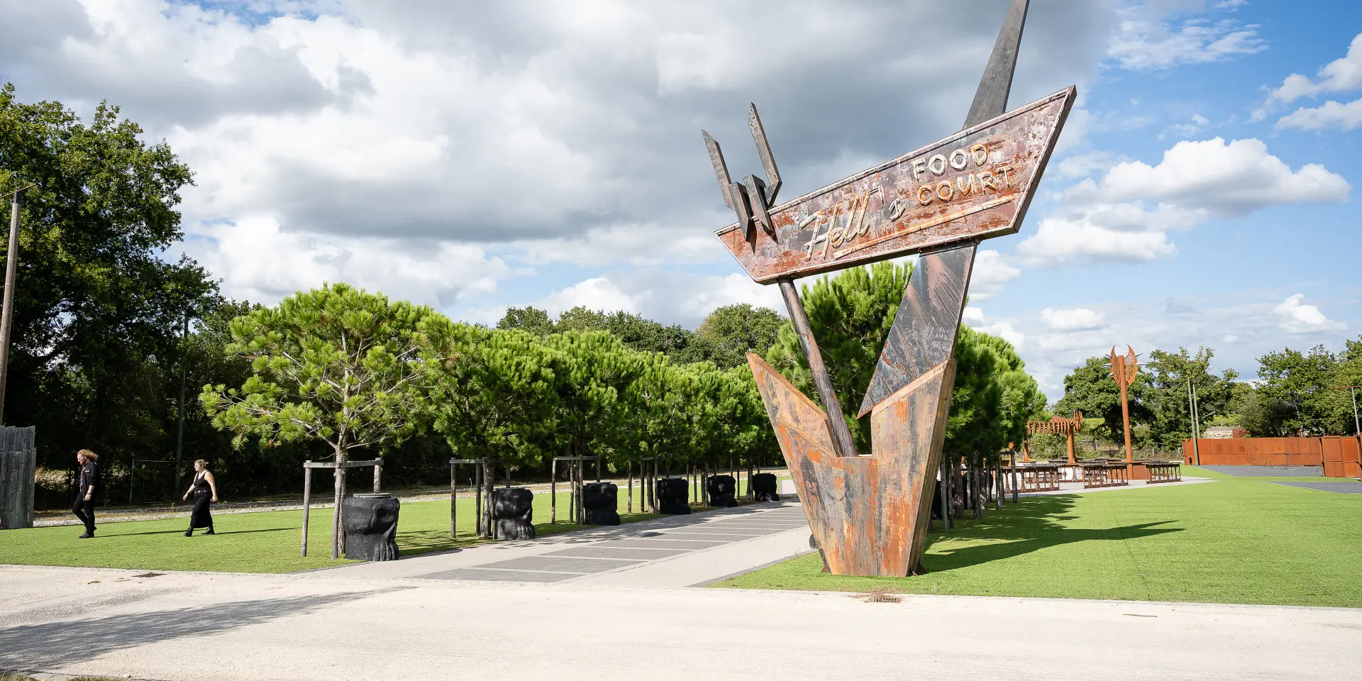 Nos idées séjour : Week end Rock & Muscadet. Hellfest Festival Park et vignoble