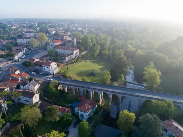 Nos incontournables : Clisson l'incontournable, visitez le viaduc de Clisson