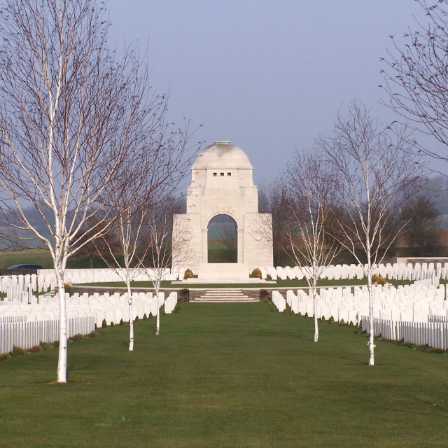 Cabaret Rouge1 1354 © Cwgc