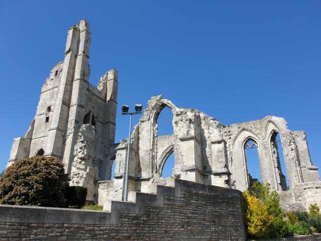 Ruins of the church of Ablain-Saint-Nazaire © Matthieu Béquart APAT