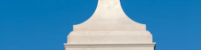 Faubourg d'Amiens / Arras Military Cemetery