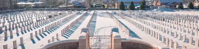 Philosopher British Cemetery Under The Snow Cwgc