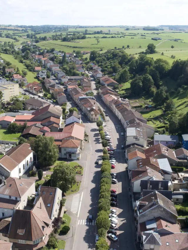 Vue aérienne de Contrexéville