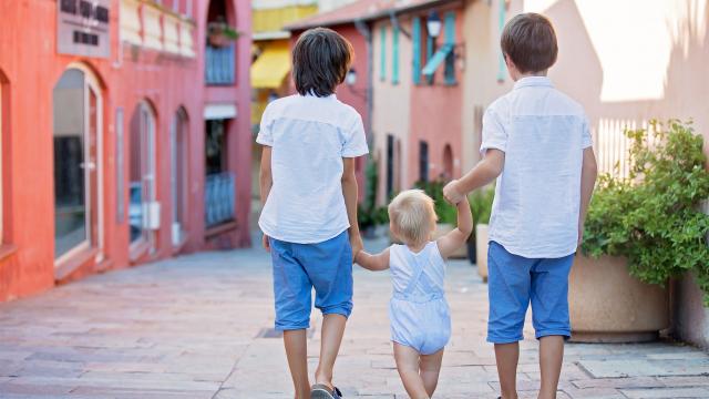 cover-en-famille-istock-1035775250-1920x1080-1.jpg