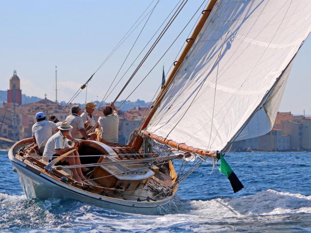 Landing Saint Tropez Voiles 2016 E Bertrand 1920x1080 1