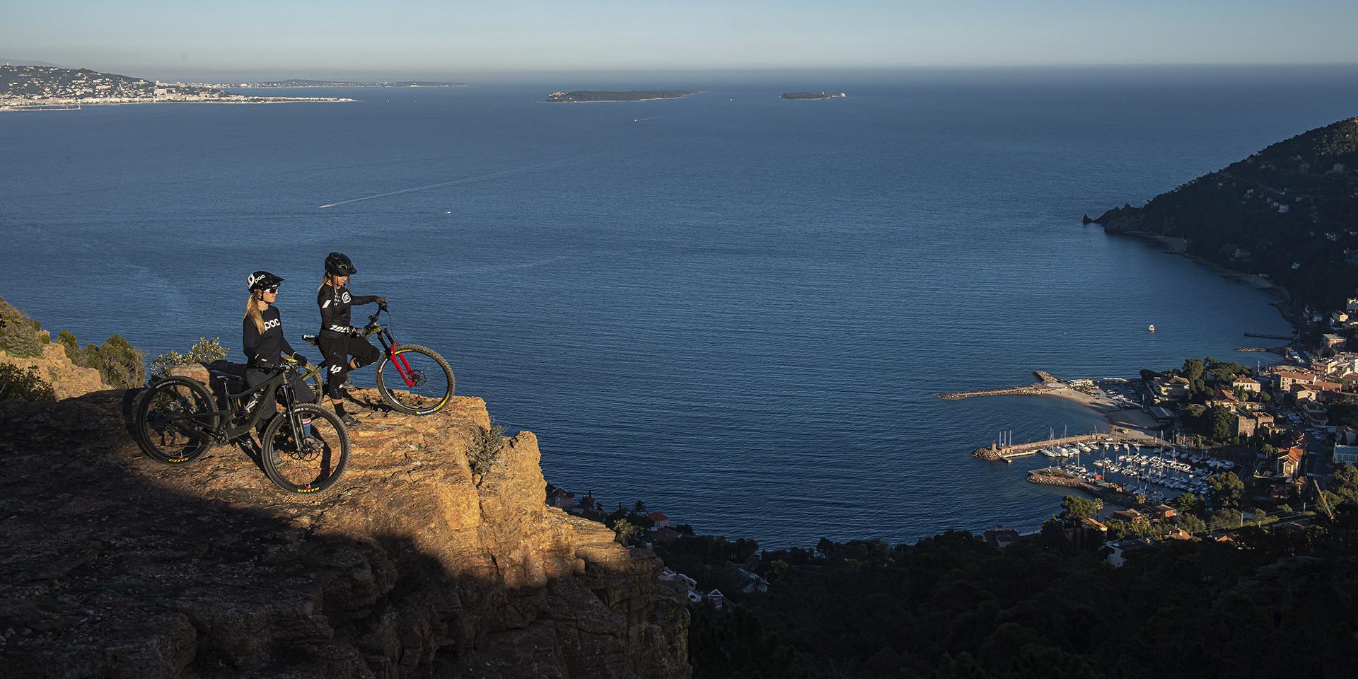 5 bonnes raisons de faire du VTT sur la Côte d'Azur en hiver