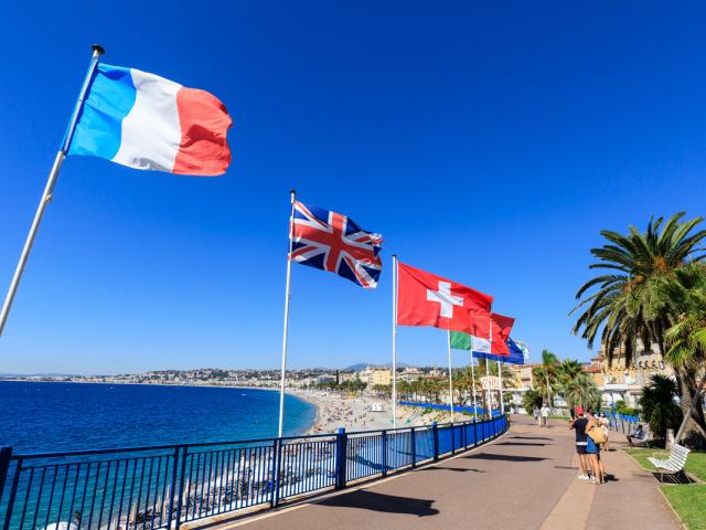 Nice Promenade Des Anglais Cote D Azur France Camillemoirenc6.jpg 1200px